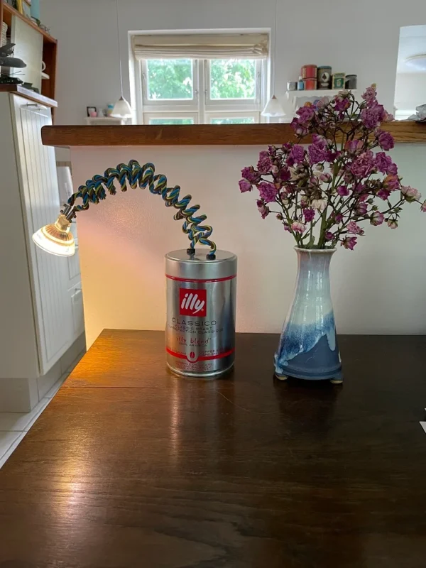 Lampe af dåse - med spot - Billede 3